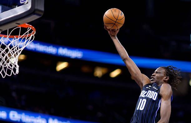 How tall is Bol Bol?
